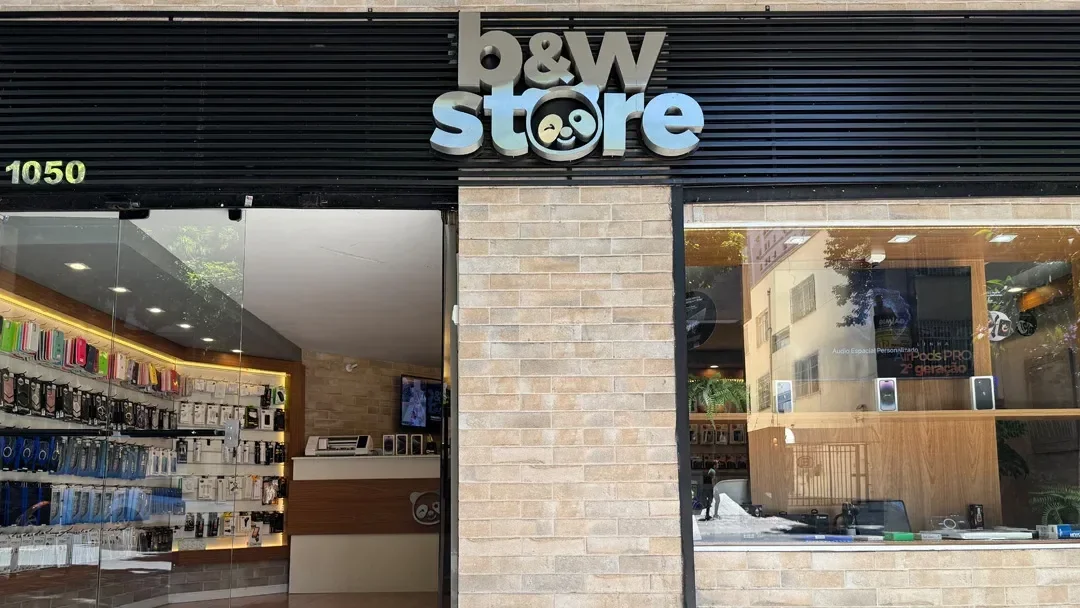 Fachada da B&W Store na Rua Alagoas, na Savassi